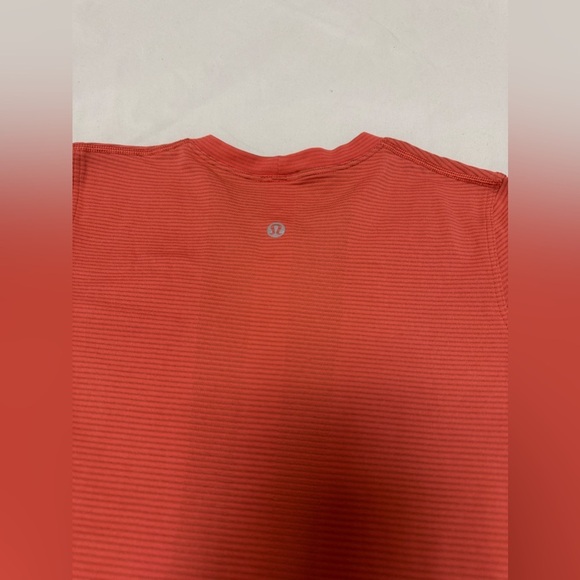Lululemon Swiftly Relaxed Long-Sleeve Shirt *small Hole* - Picture 7 of 7